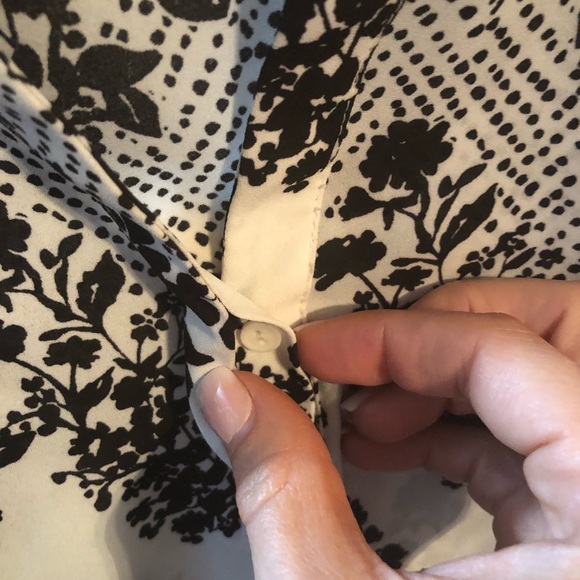 CANDIES black and white damask blouse - Picture 4 of 6